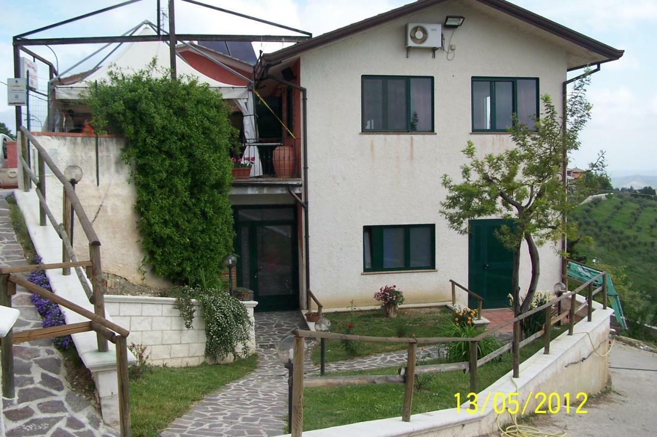 B&B L'Arcobaleno Palombaro Esterno foto